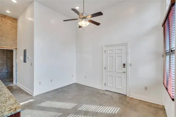 438 DAUPHINE ST #1A, New Orleans, LA 70112