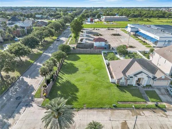 11401 MELVIN PL