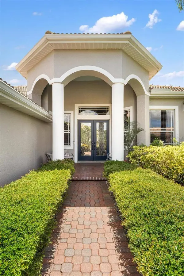 8840 BROOKFIELD TER, Bradenton, FL 34212