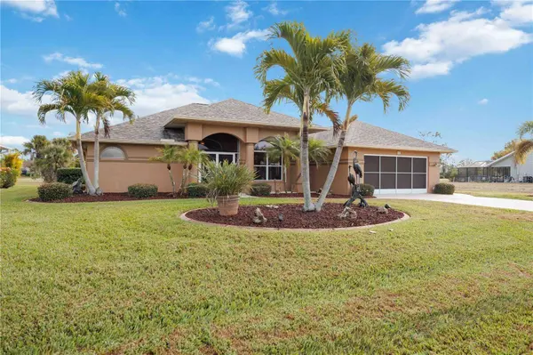 55 CLUBHOUSE DR, Rotonda West, FL 33947