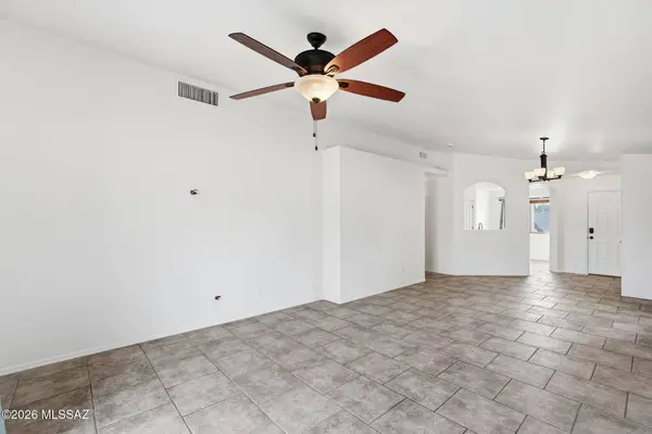 1602 N Old Ranch Road, Tucson, AZ 85745