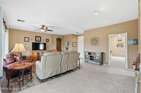 9314 N Desert Mist Lane, Tucson, AZ 85743