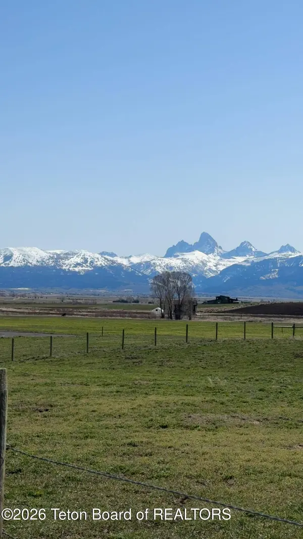 3750 N 6750 W APPROXIMATE, Tetonia, ID 83452