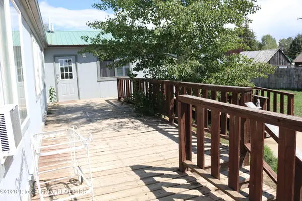 131 S JACKSON Avenue, Pinedale, WY 82941