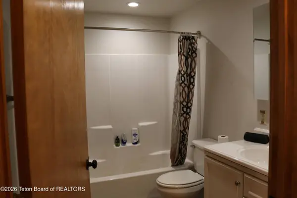 131 S JACKSON Avenue, Pinedale, WY 82941