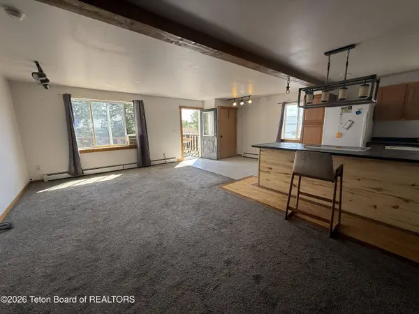 131 S JACKSON Avenue, Pinedale, WY 82941