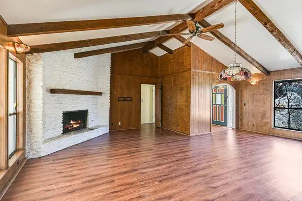 8526 Adirondack TRL, Austin, TX 78759