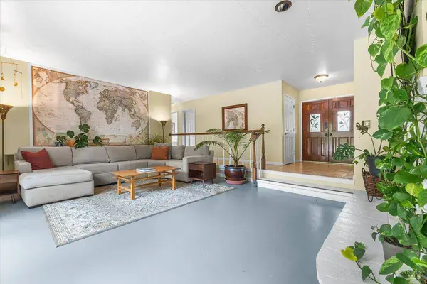 5969 Yerba Buena RD, Santa Rosa, CA 95409