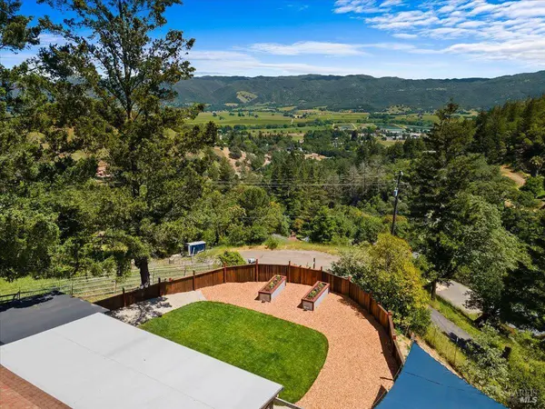 770 Canyon CT, Ukiah, CA 95482