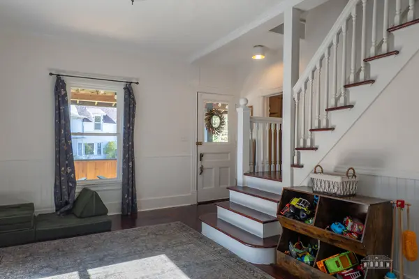 94 Shepard AVE, Saranac Lake, NY 12983