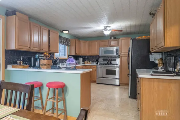 8 Pimstein AVE, Tupper Lake, NY 12986