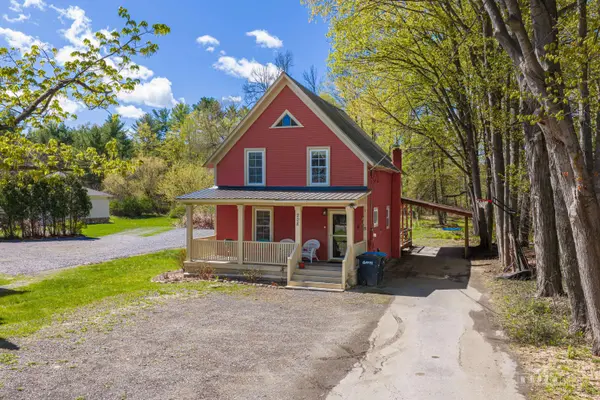 208 Water ST, Elizabethtown, NY 12932