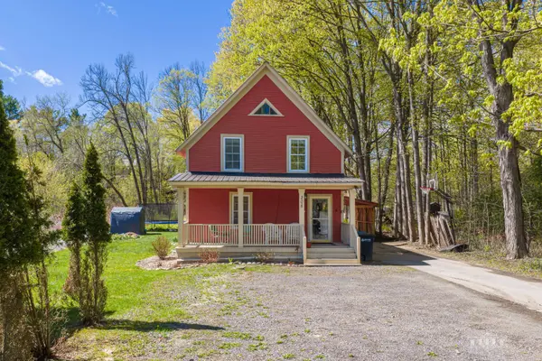 208 Water ST, Elizabethtown, NY 12932