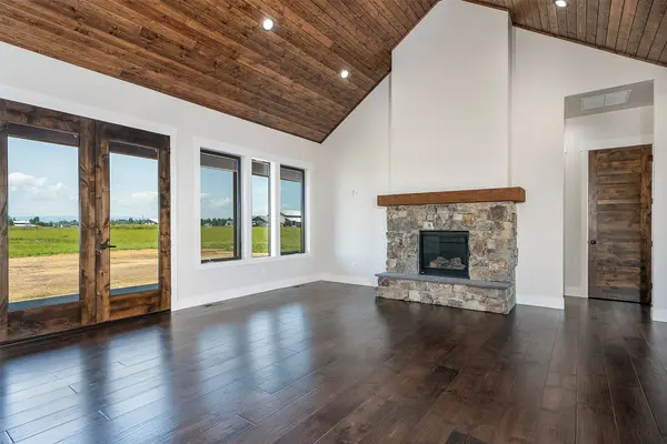 228 Holbrook DR, Kalispell, MT 59901