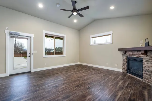 170 Lazy Creek WAY, Kalispell, MT 59901