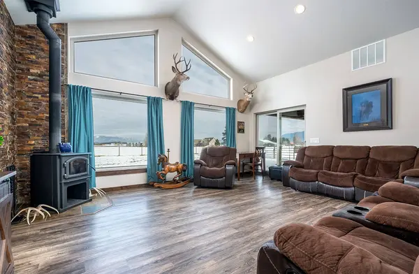 436 Cherokee LN, Kalispell, MT 59901