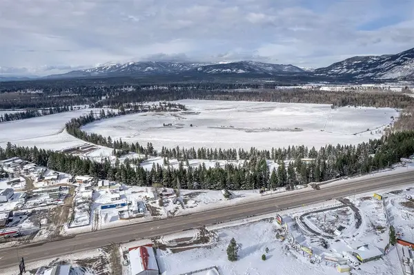 7386 Us Highway 2 E, Columbia Falls, MT 59912