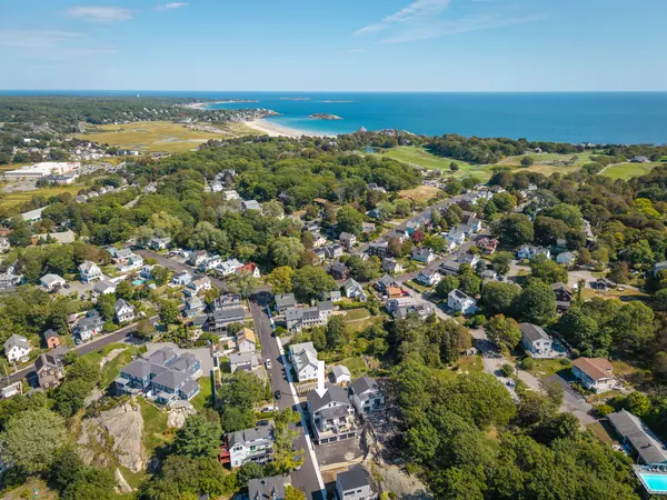 13 Hammond St #A, Gloucester, MA 01930-3849