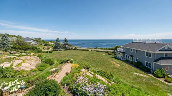 70 Grapevine Road #B, Gloucester, MA 01930