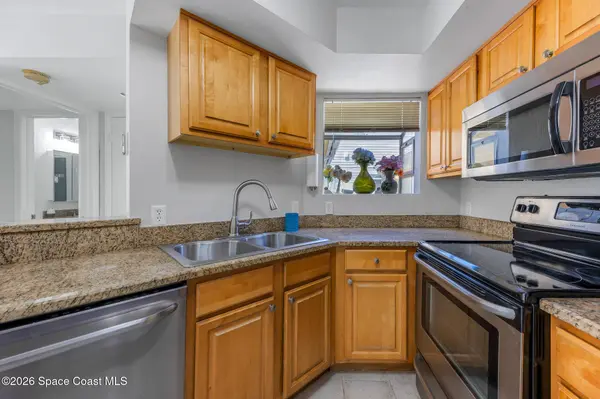 650 Island Club CT #160, Indialantic, FL 32903