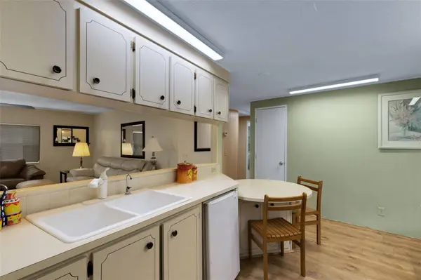 98 CEDAR ELM DR #32, Safety Harbor, FL 34695