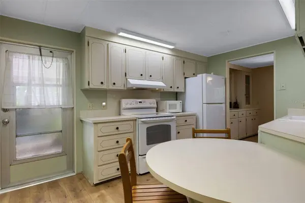 98 CEDAR ELM DR #32, Safety Harbor, FL 34695