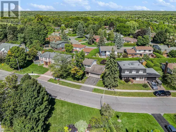 1941 NASKAPI DRIVE, Ottawa, ON K1J8L4