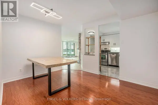 550 Cambridge ST South #507, Ottawa, ON K1S5N3