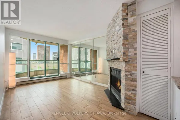 550 Cambridge ST South #507, Ottawa, ON K1S5N3