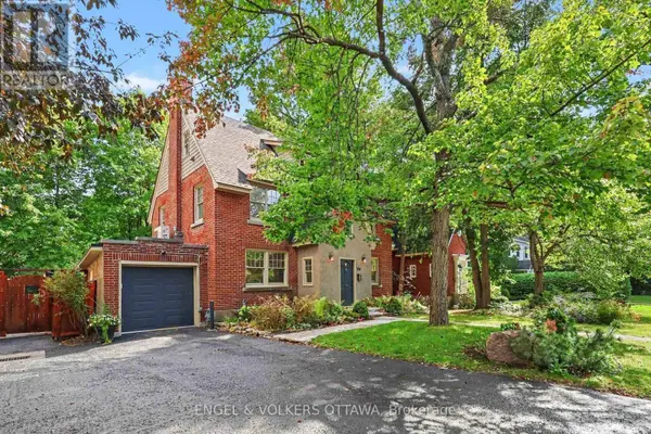 154 ACACIA AVENUE, Ottawa, ON K1M0R3