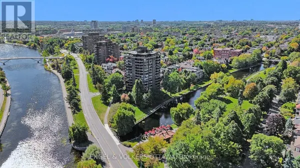 31 First AVE #104, Ottawa, ON K1S2G1
