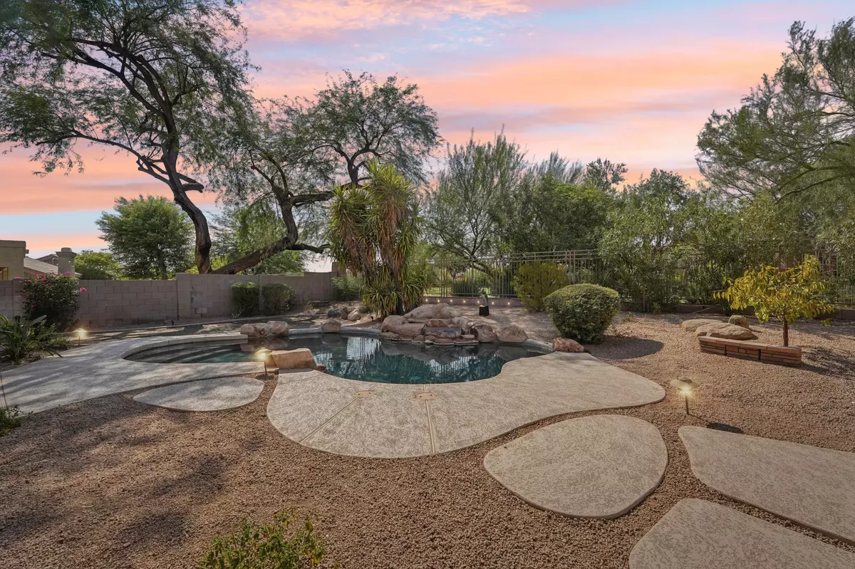 Scottsdale, AZ 85255-4757,7370 E Wingspan Way