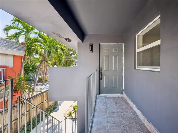 Miami, FL 33130-3909,421 SW 9th St