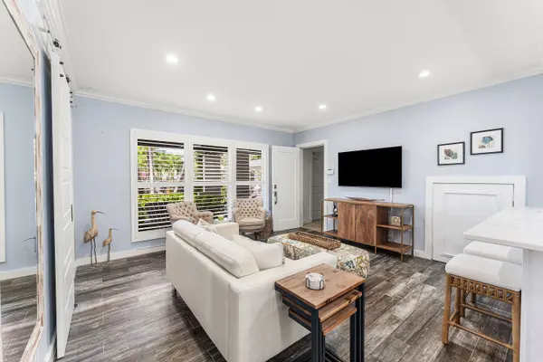 1025 Casuarina Road #4, Delray Beach, FL 33483