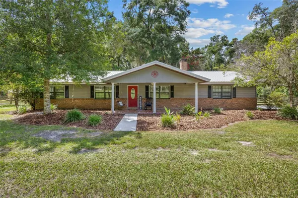 18831 SW 13TH AVE, Newberry, FL 32669