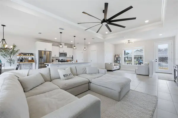 1922 SW 244 DR, Newberry, FL 32669