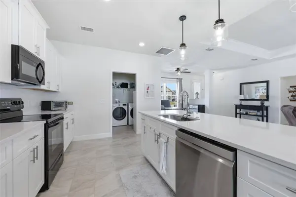 2168 SW 245TH DR, Newberry, FL 32669