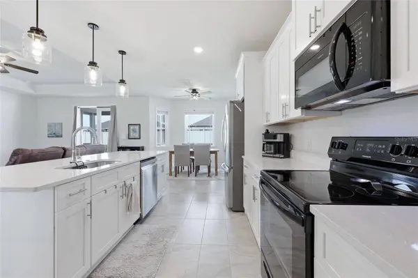 2168 SW 245TH DR, Newberry, FL 32669