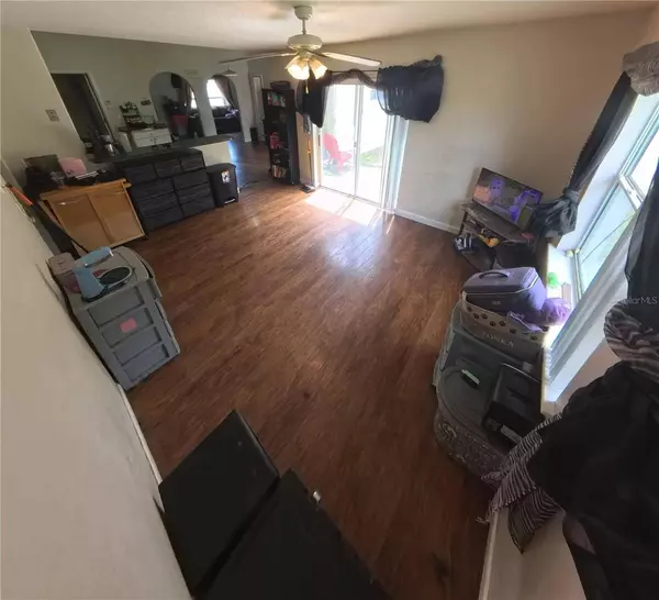 706 N RENNES CT, Kissimmee, FL 34759