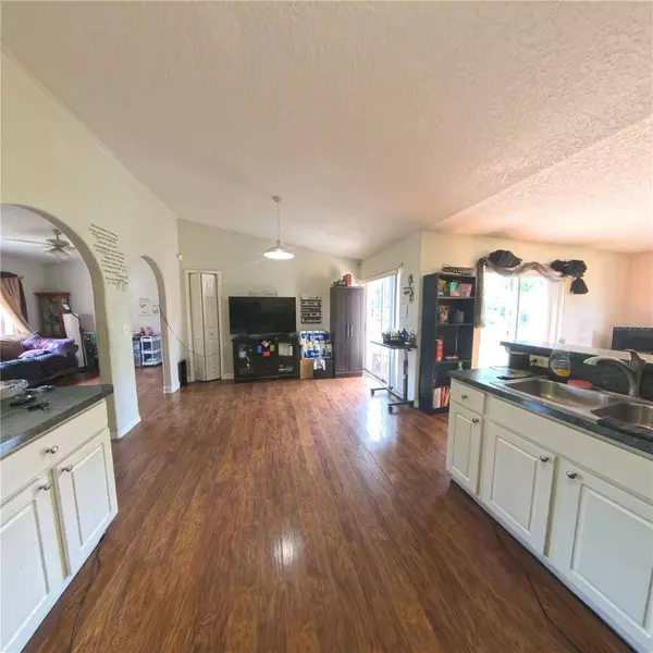 706 N RENNES CT, Kissimmee, FL 34759