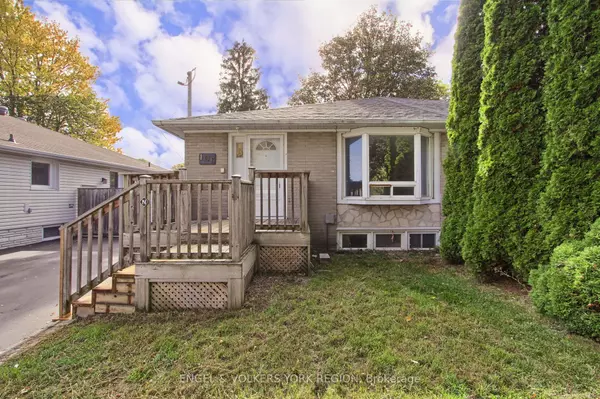 106 Sheldon Avenue, Newmarket, ON L3Y 2V7