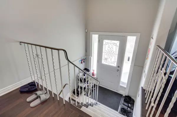 Newmarket, L3Y 2S6, CA,256 Penn Avenue