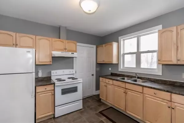 Barrie, ON L4M 3E3,23 Lount Street