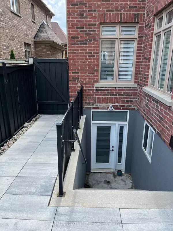 King, ON,4 Valley Point Crescent BSMT