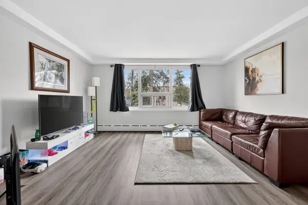 151 Cumberland ST, Barrie, ON L4N 2P9