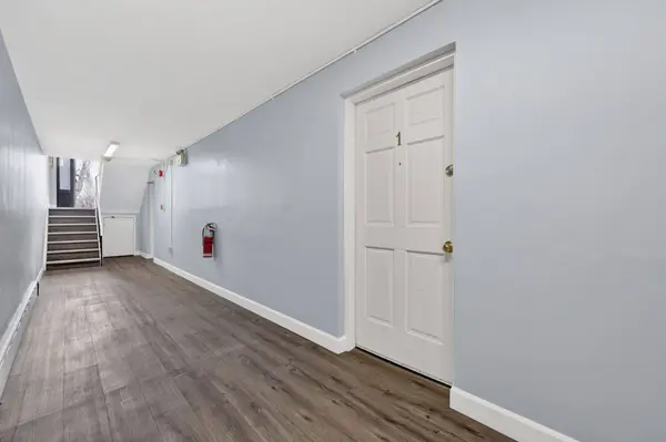 151 Cumberland ST, Barrie, ON L4N 2P9