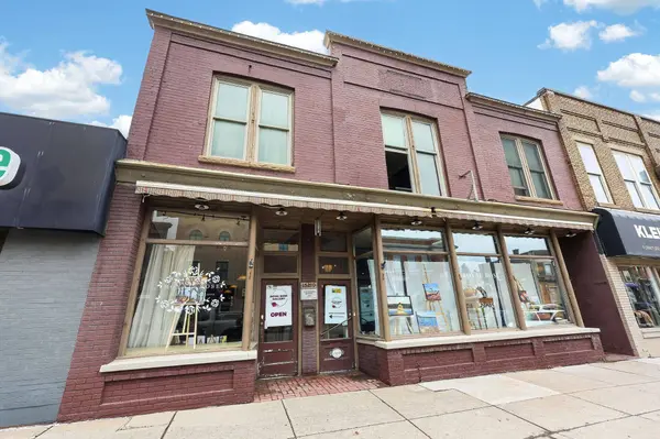 15210 Yonge ST, Aurora, ON L4G 1L9
