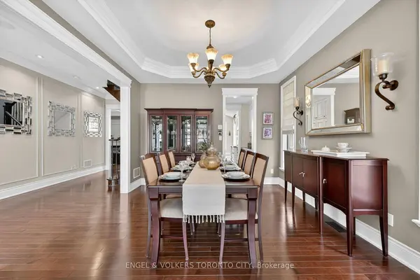 10 Silver Sterling CRES, Vaughan, ON L4H 4C5