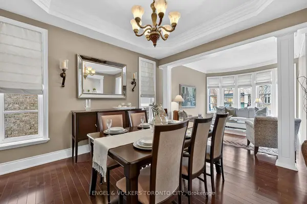 10 Silver Sterling CRES, Vaughan, ON L4H 4C5