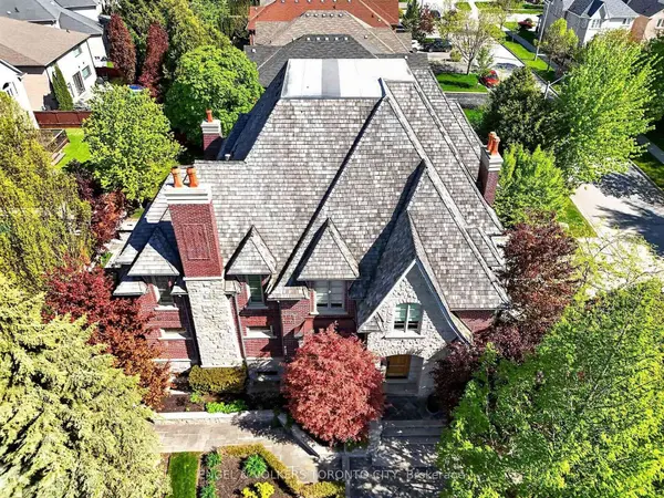 28 Long Hill DR, Richmond Hill, ON L4E 3M5